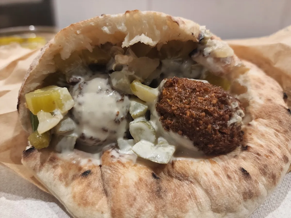 Falafel BeRibua — photo 4
