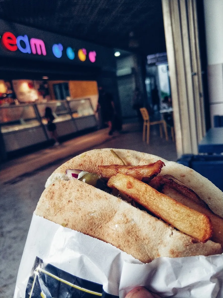 Falafel Chatuka (Rishon LeZion) — photo 3