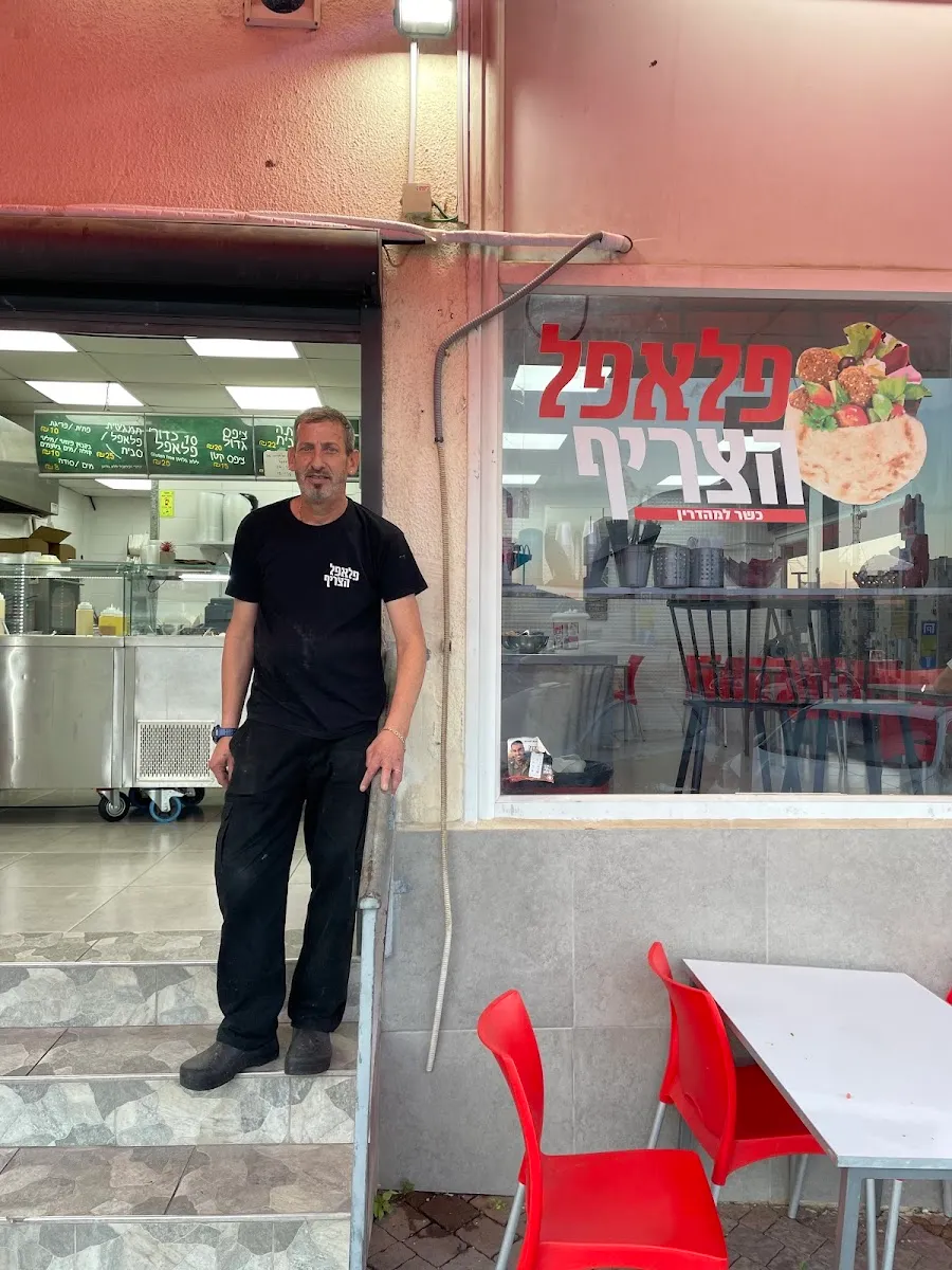 Falafel HaTzrif shel Shai — foto 2