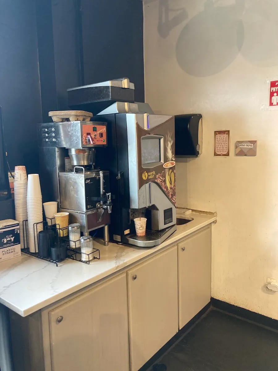 Fallsburg Bagels And Bakery (Monticello) — photo 5
