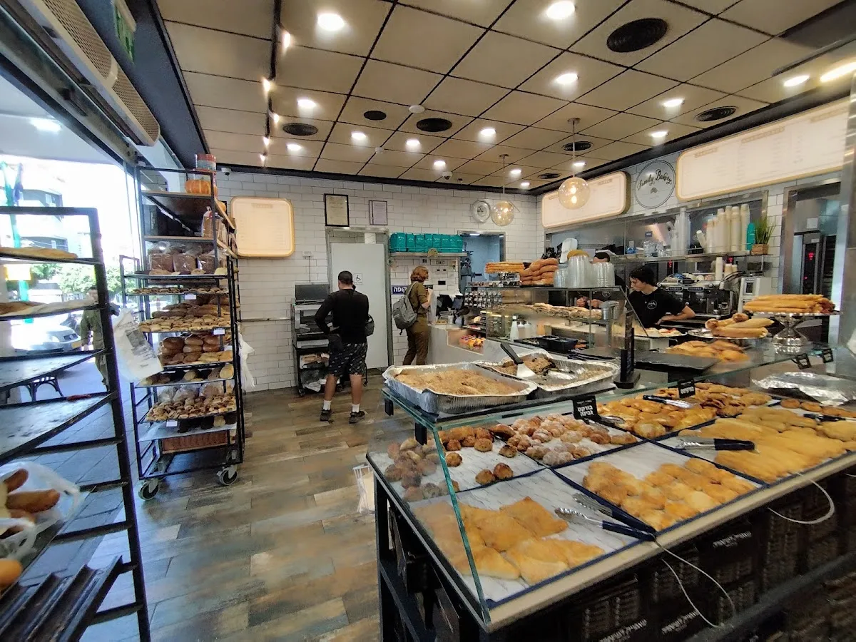 Family Bakery (HaRoe) — foto 3