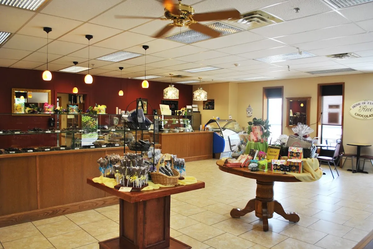 Fascia’s Chocolates — photo 4