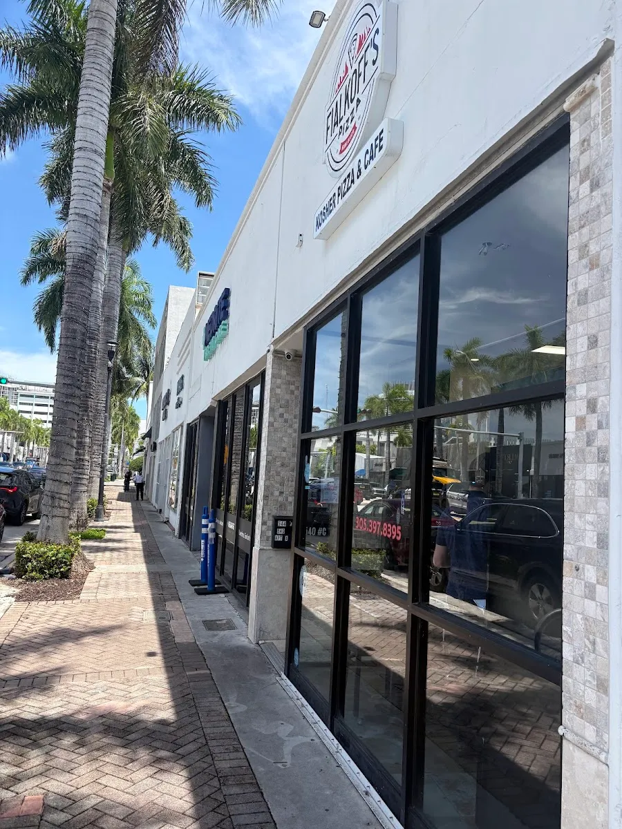 Fialkoffs Kosher Pizza (Miami Beach) — foto 10