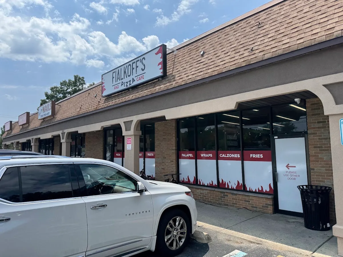 Fialkoffs Pizza - Jackson — photo 2