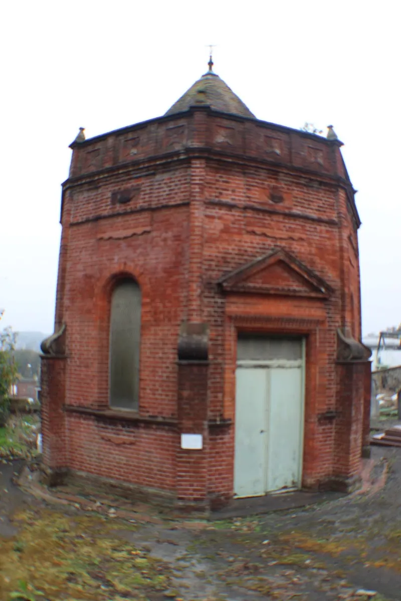 Florence Place Jewish Cemetery — foto 4