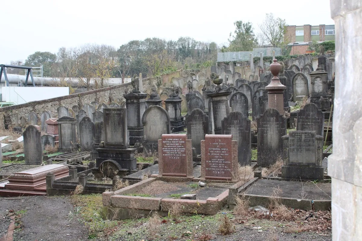 Florence Place Jewish Cemetery — foto 8
