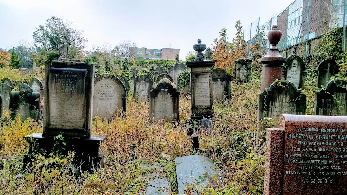Florence Place Jewish Cemetery — foto 9