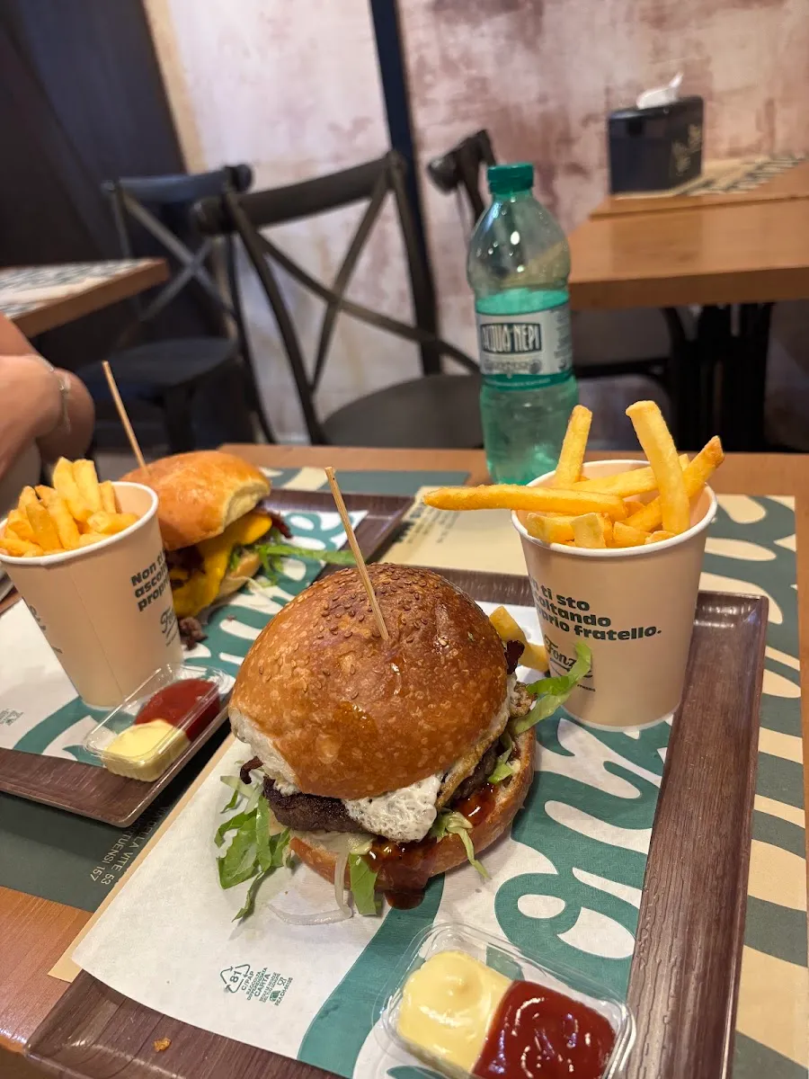 Fonzie The Burger's House — foto 5