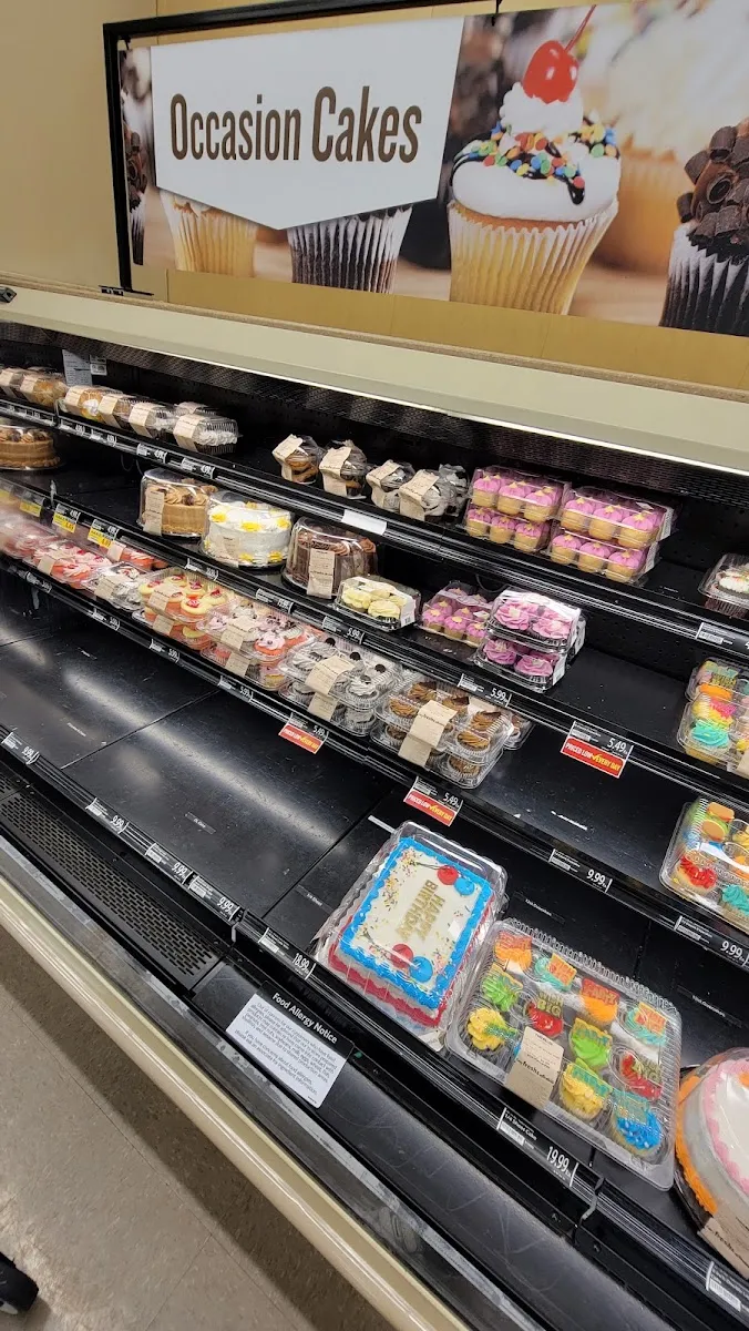 Food Lion (Fairfield Shopping Centre) — photo 3