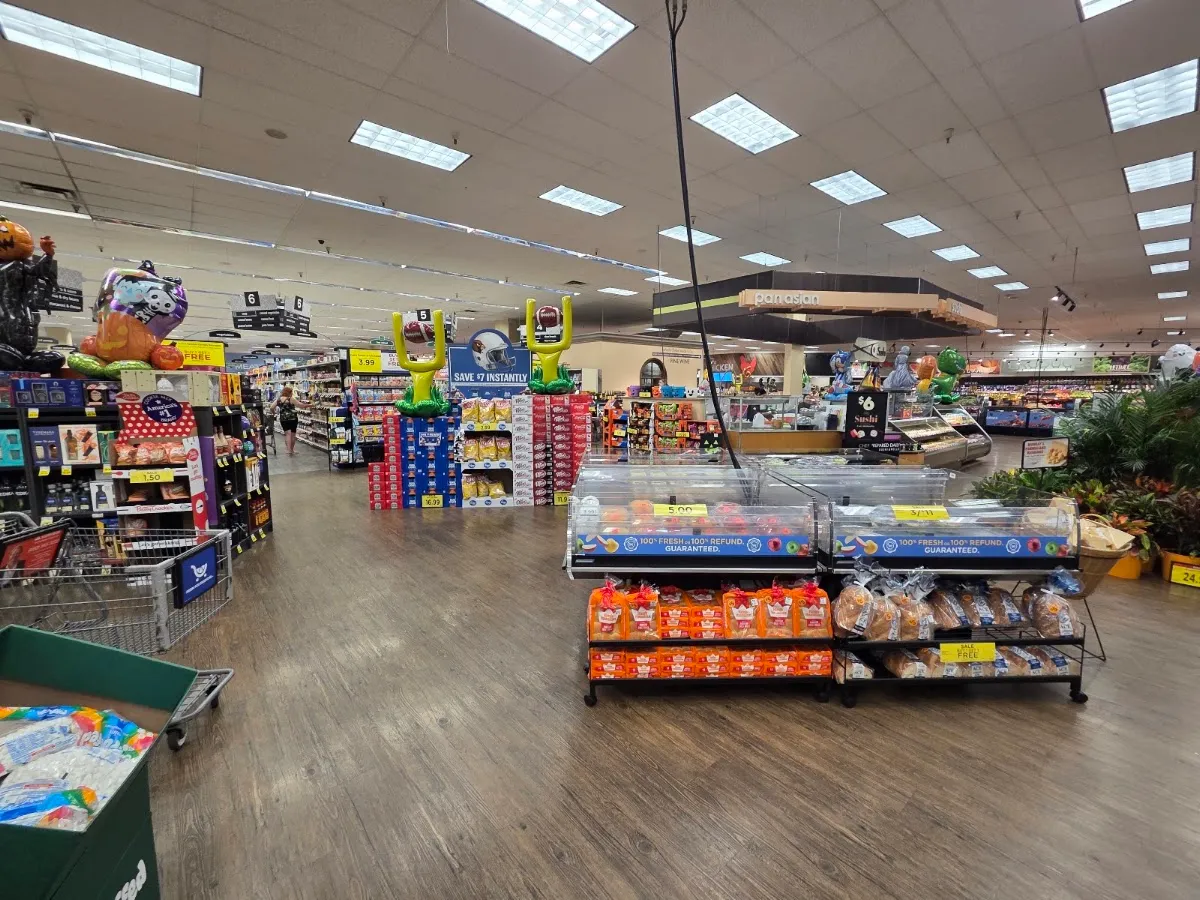 Fry's Marketplace (90th Street) — photo 4