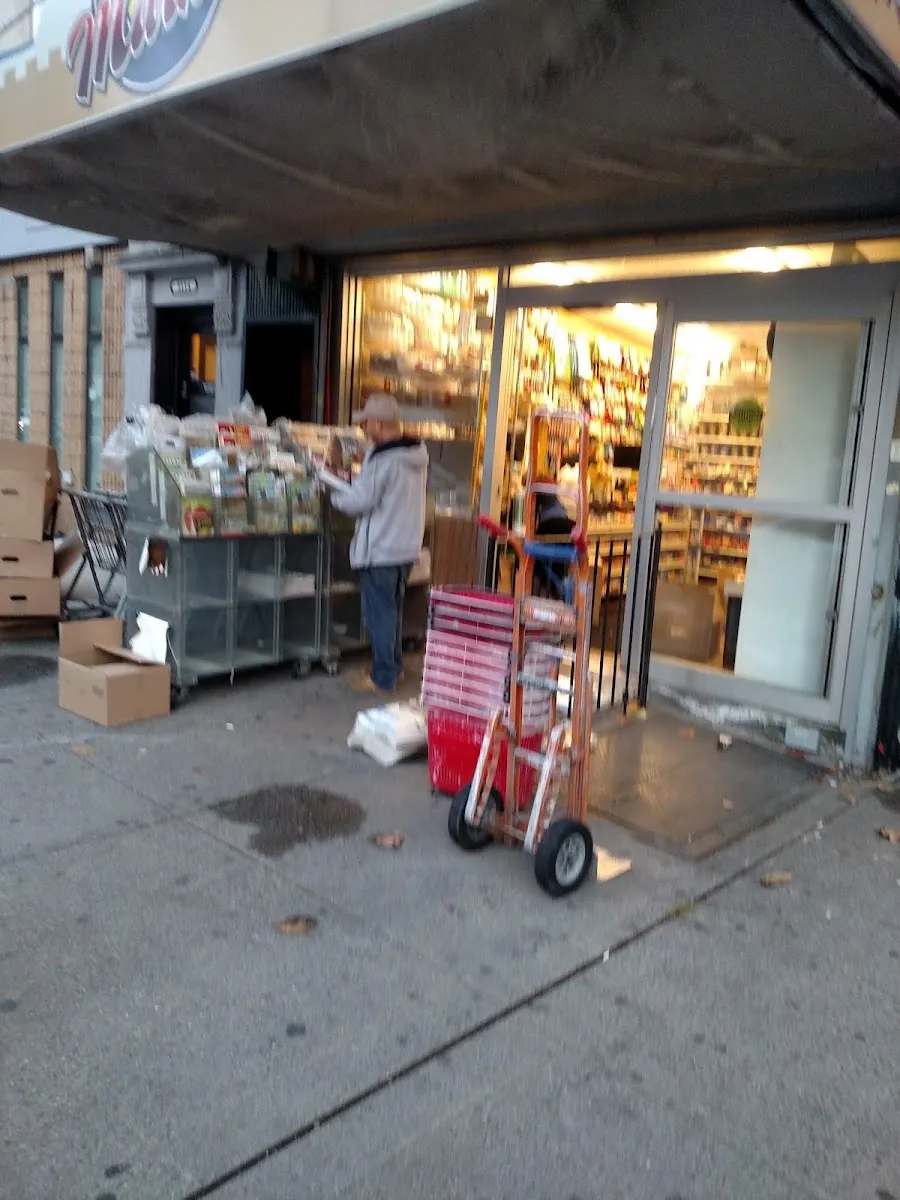 Ft. Hamilton Kosher Market — foto 9