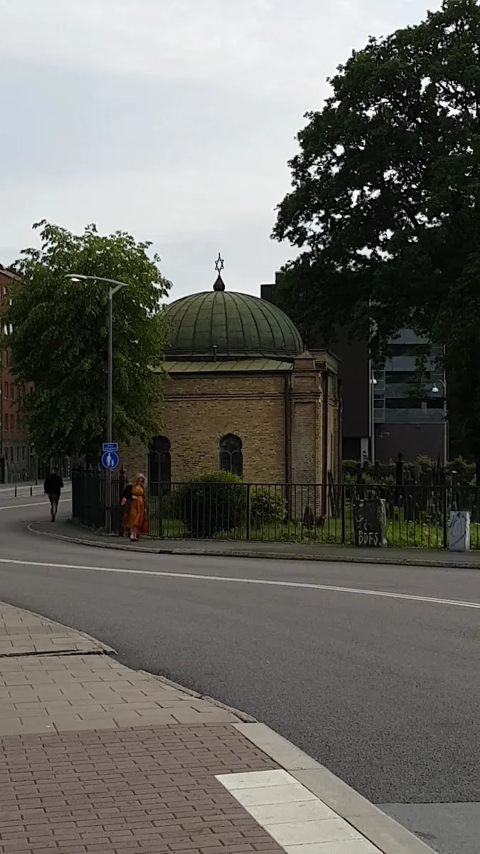 Gamla Mosaiska Begravningsplatsen — photo 3