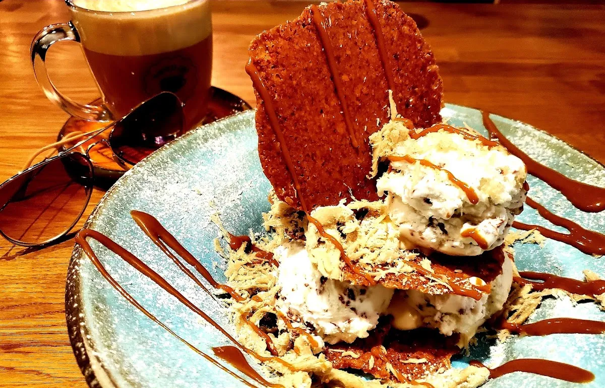 Gan Sipur Cafe — photo 4