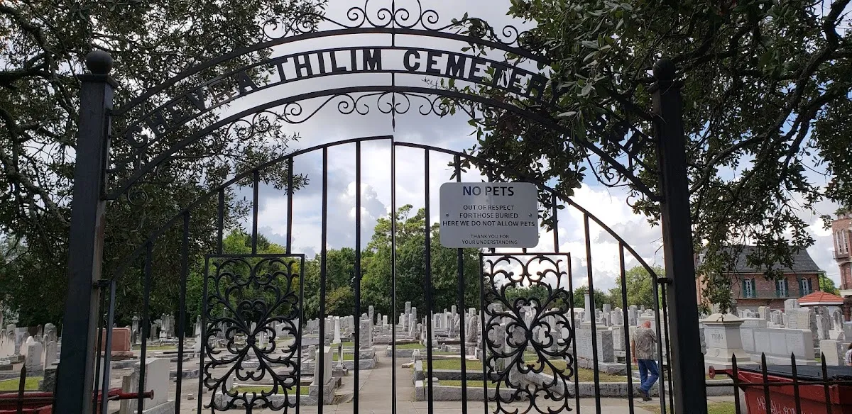 Gates of Prayer Cemetery de Canal Street — foto 4