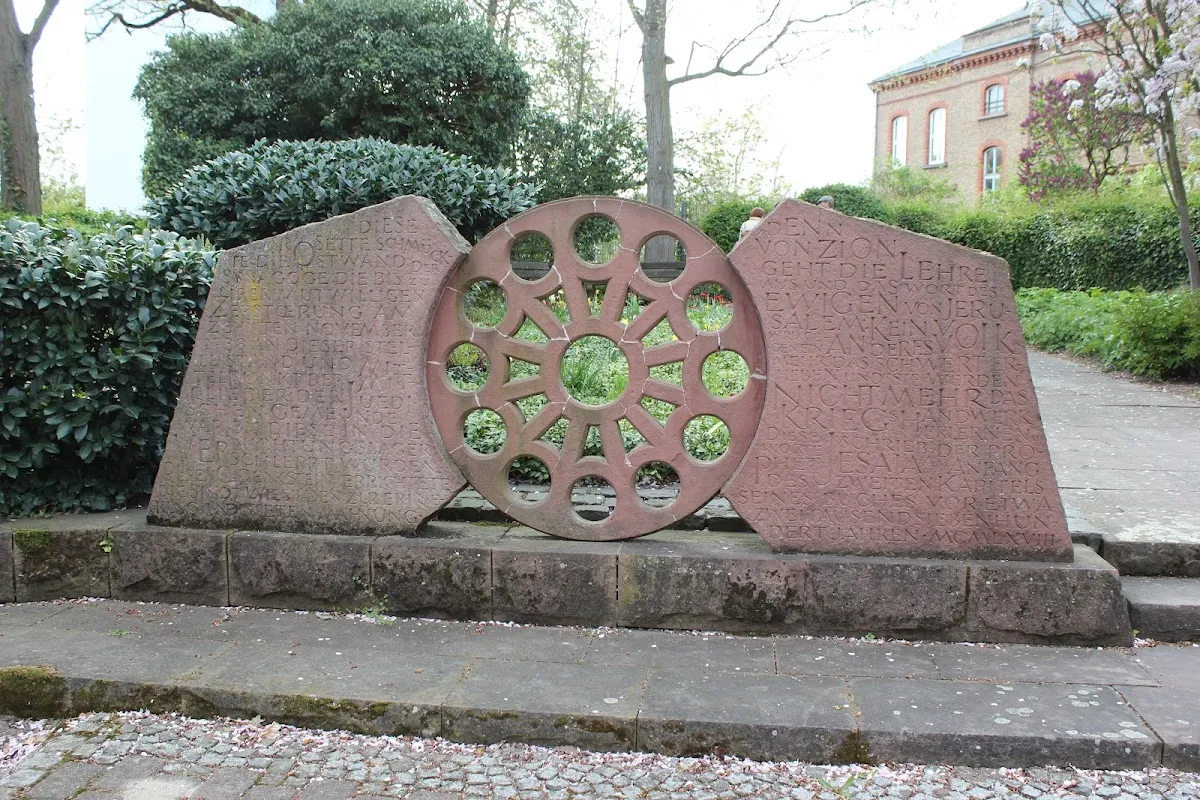Gedenkstätte Synagoge Schierstein — photo 3