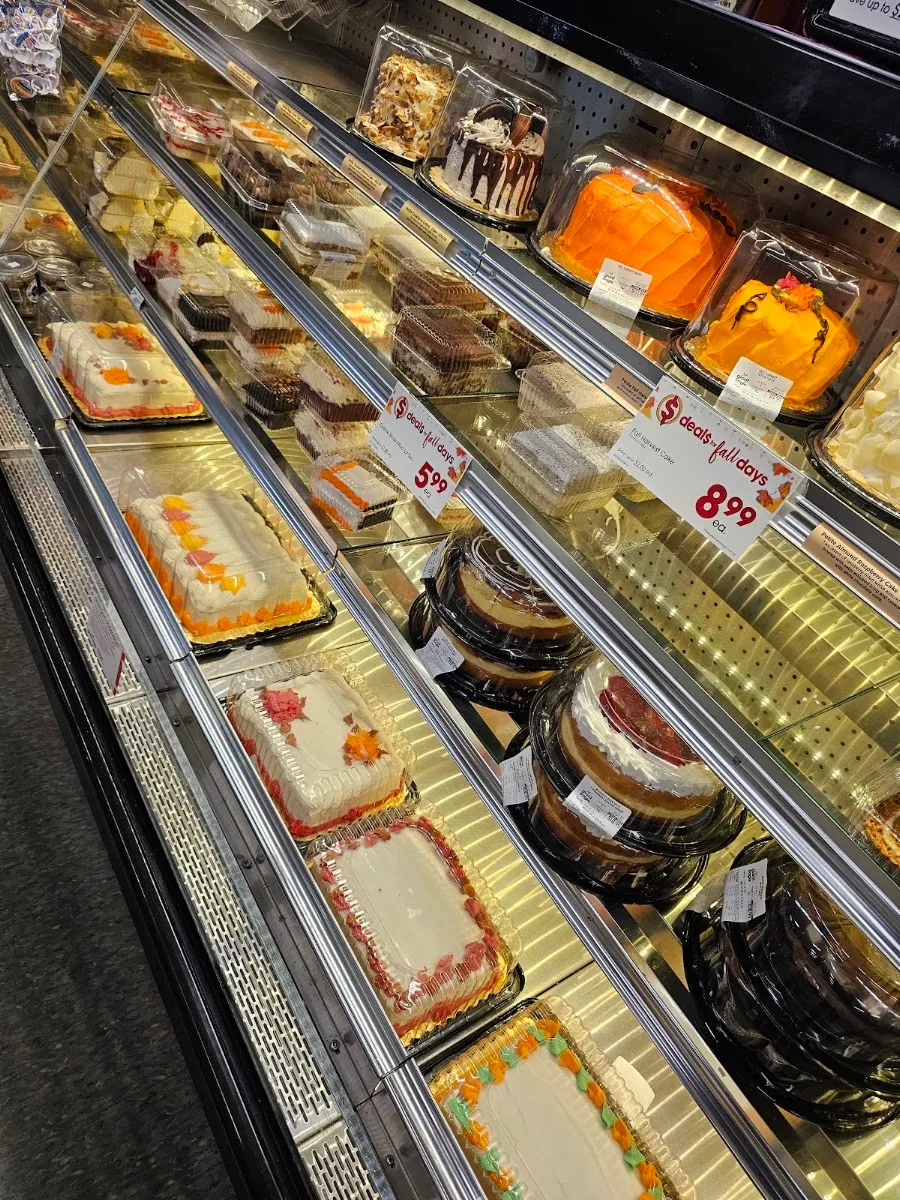Giant Eagle Squirrel Hill — Kosher Bakery