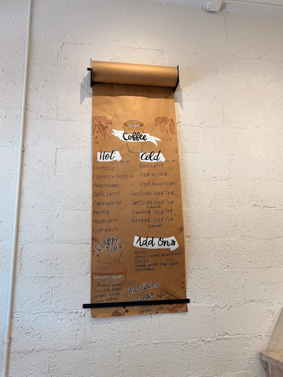 Gifted Crust — photo 2