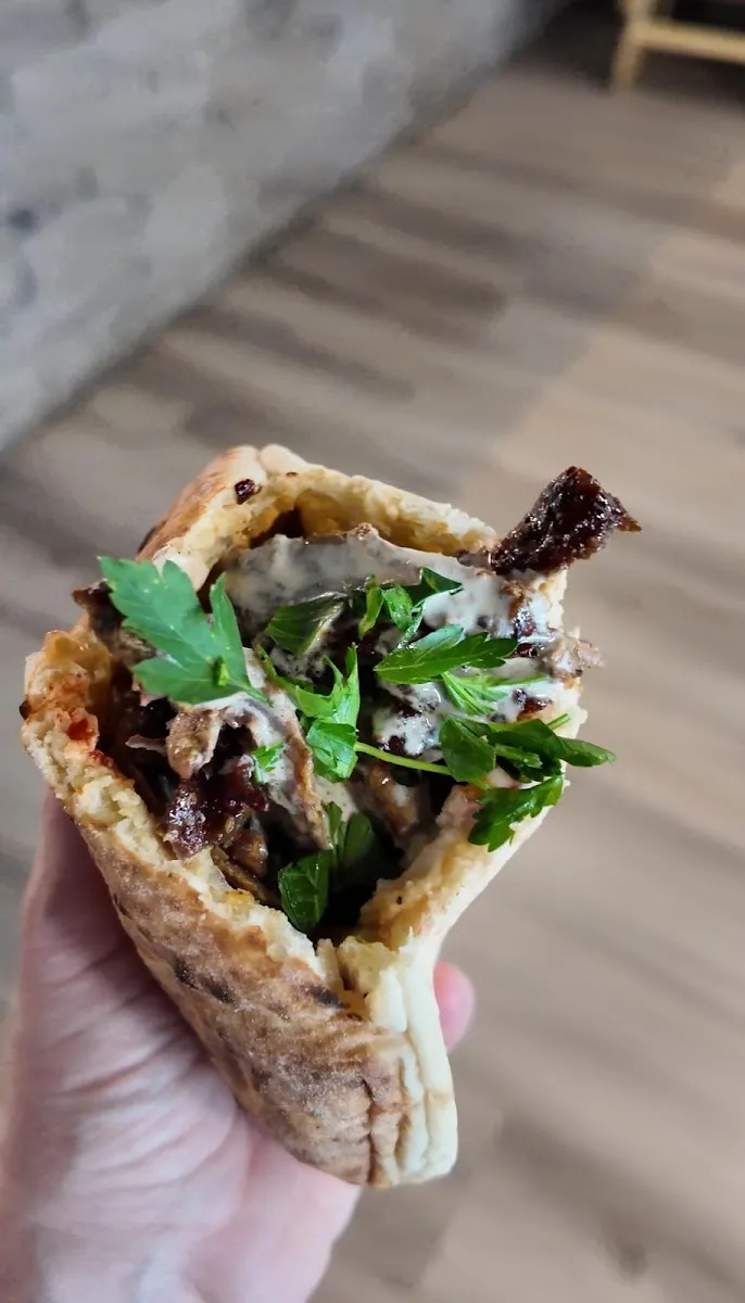 Gilies Mediterranean — photo 4
