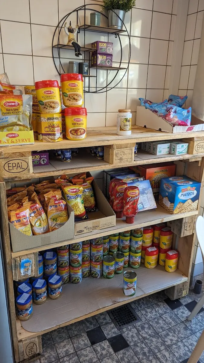 Gils Deli — foto 6