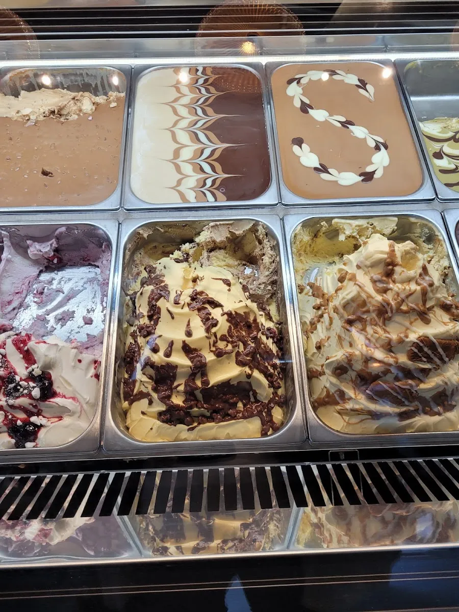 Golda (Yad Eliyahu) — photo 3