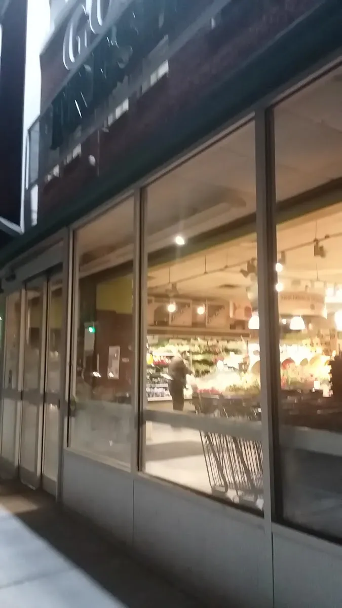 Goldbergs Freshmarket — foto 3