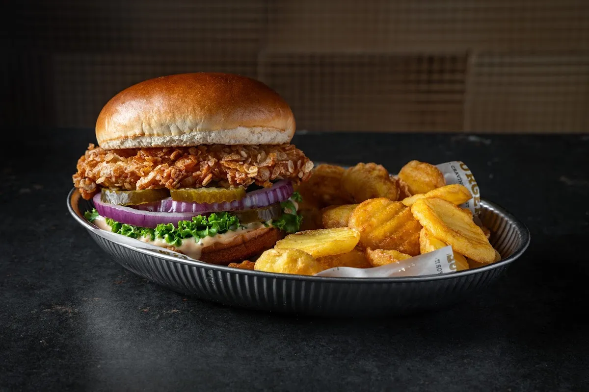 Golden Burger — foto 3