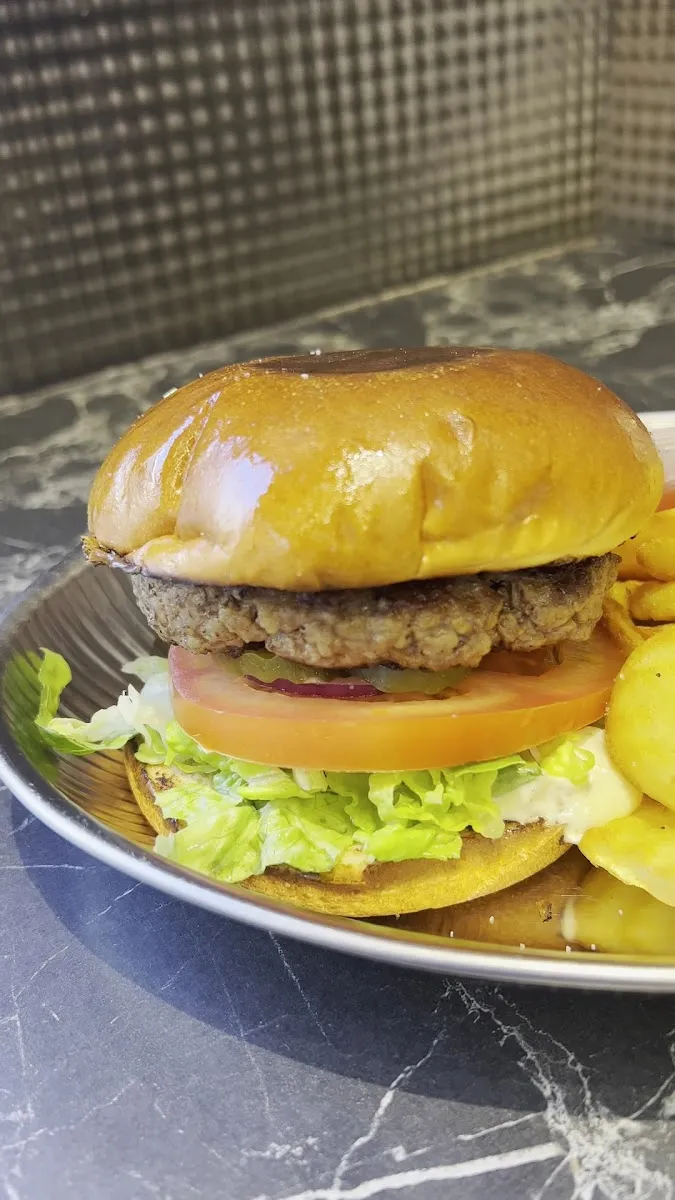 Golden Burger — foto 4