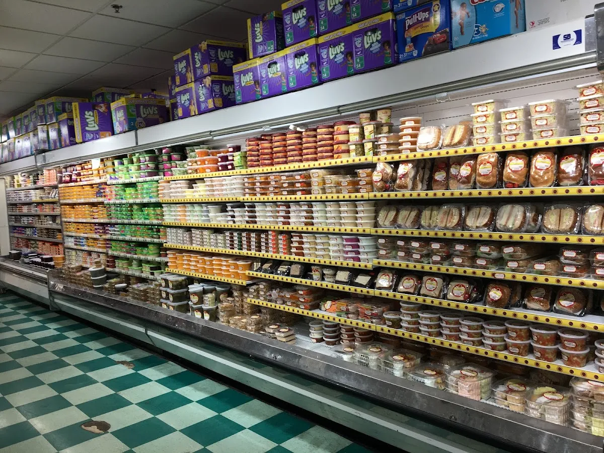 Grand Food Market — photo 2