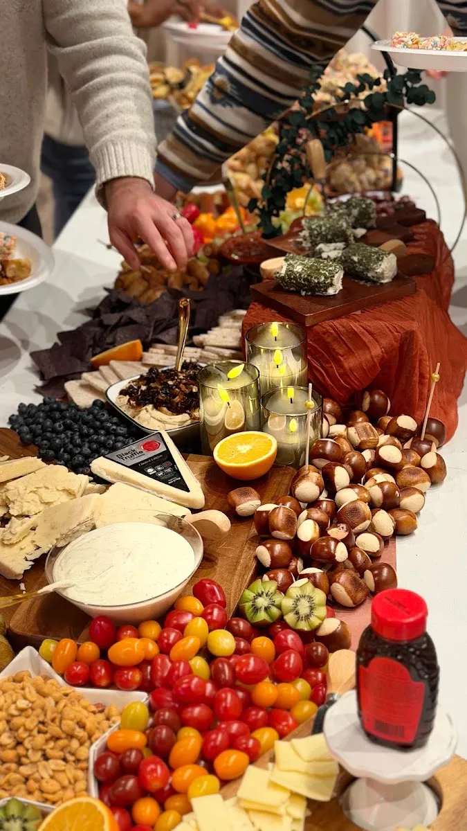 Graze by Brachie and Chaya — foto 8