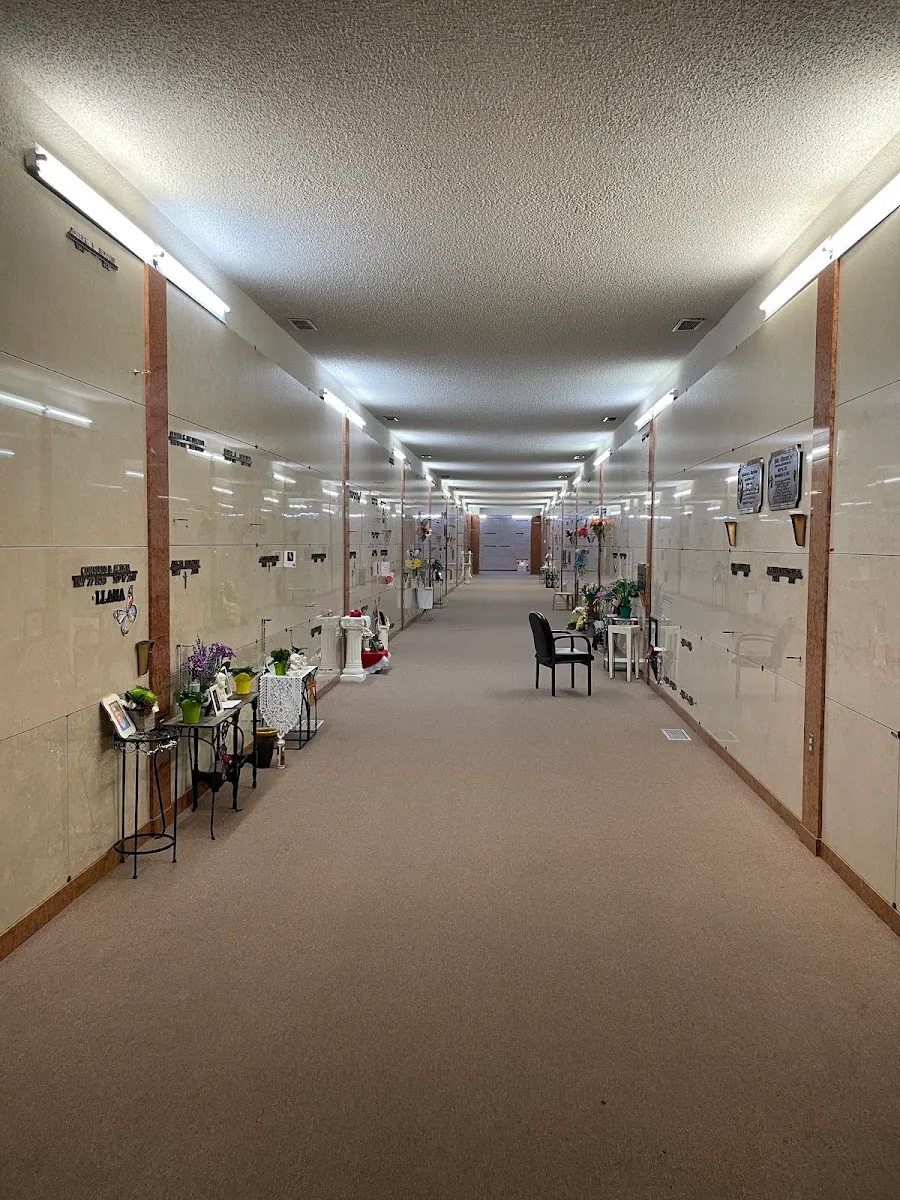 Greenwood Memorial Park and Mortuary — foto 2