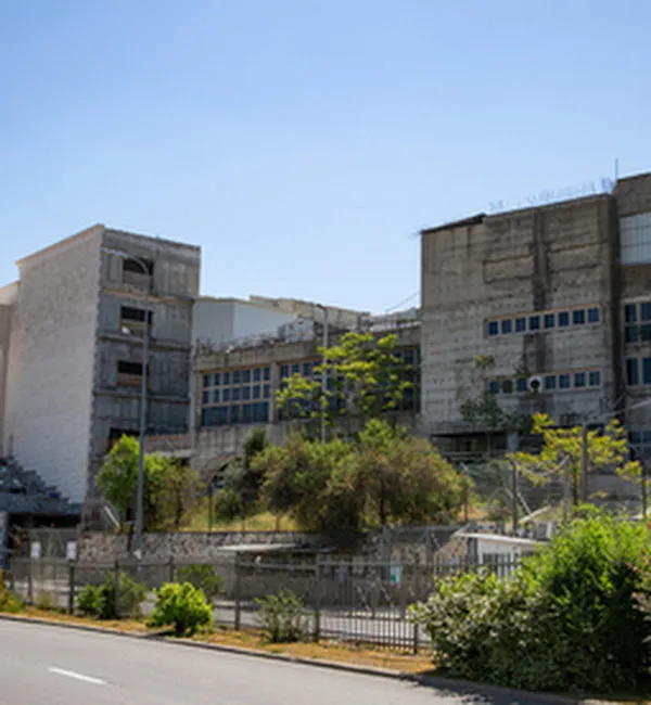 Gur Synagogue (Rabbi Meir Baal HaNes St) — foto 9
