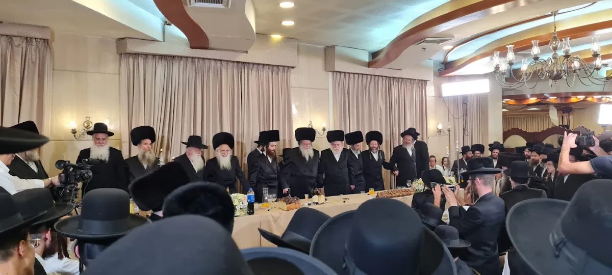Gur Torah Shtiebel — foto 10