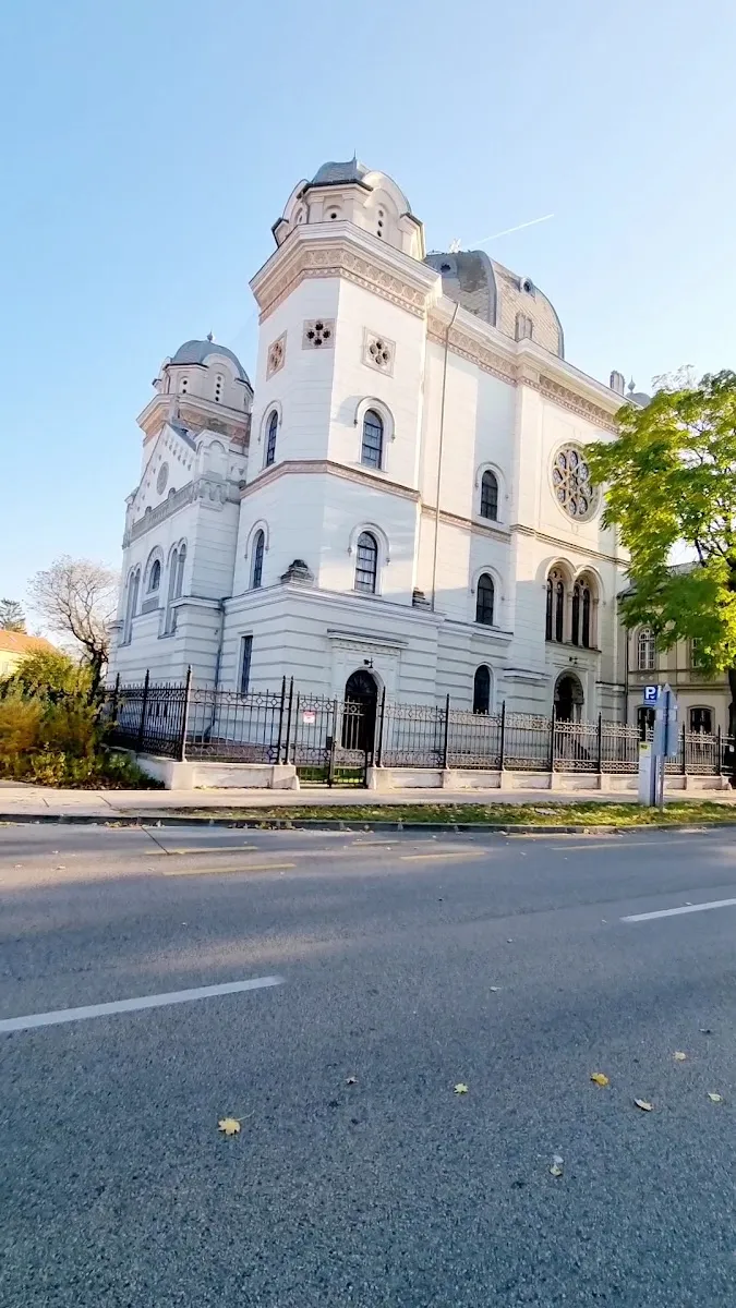 Győri zsinagóga — foto 3