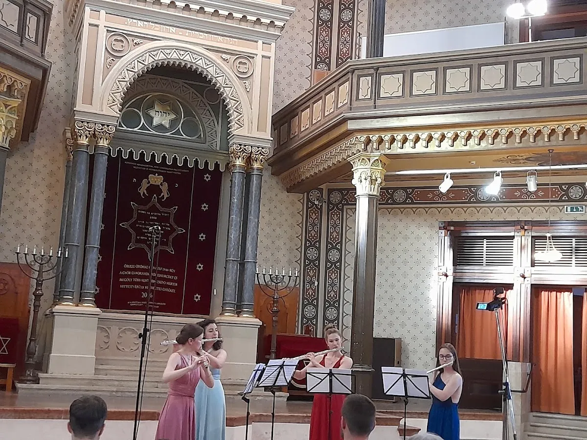 Győri zsinagóga — foto 6