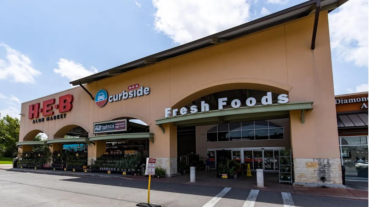 H-E-B — photo 3