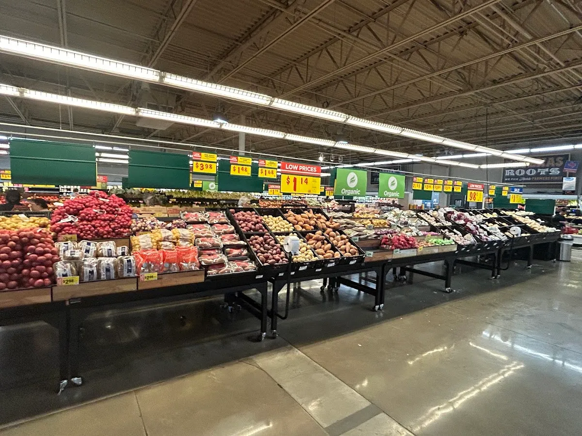 H-E-B — photo 7