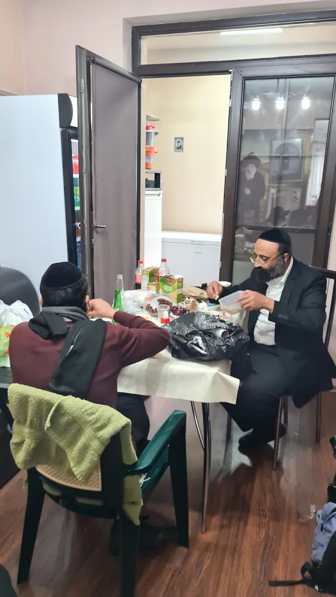 Hachnasat Orchim de Ștefănești en Iași — foto 8