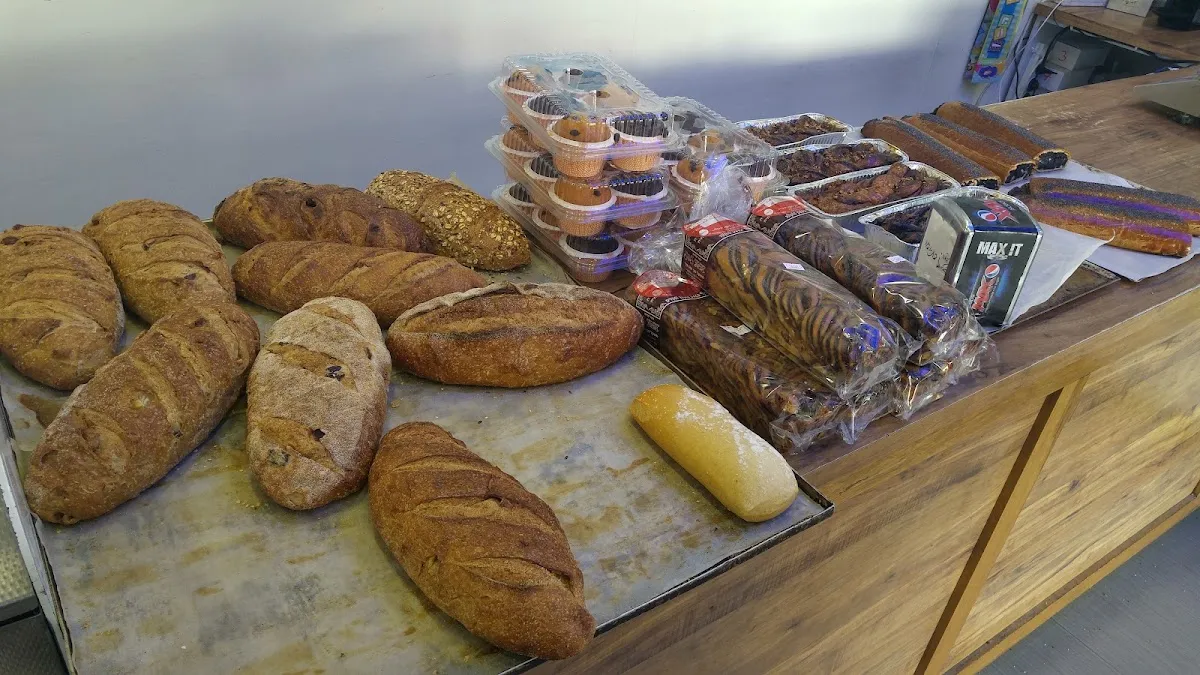 Hadar Patisserie — photo 2