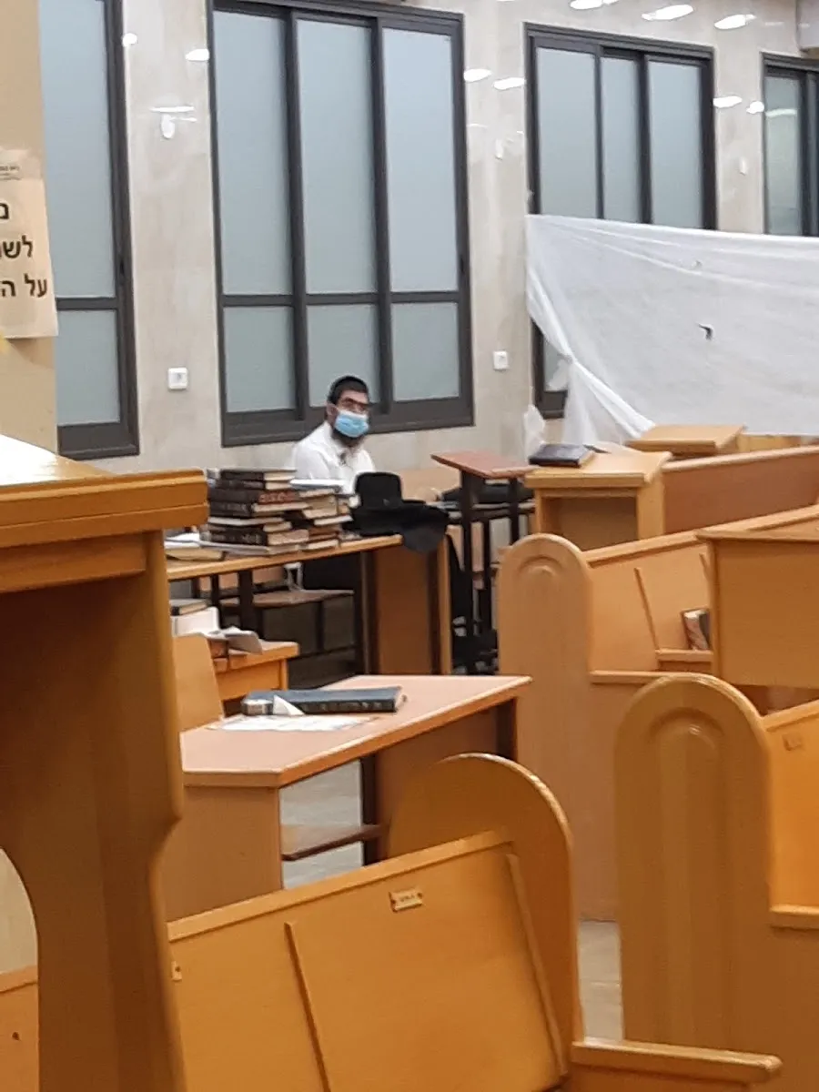 HaGadol Synagogue Bnei Brak — foto 3