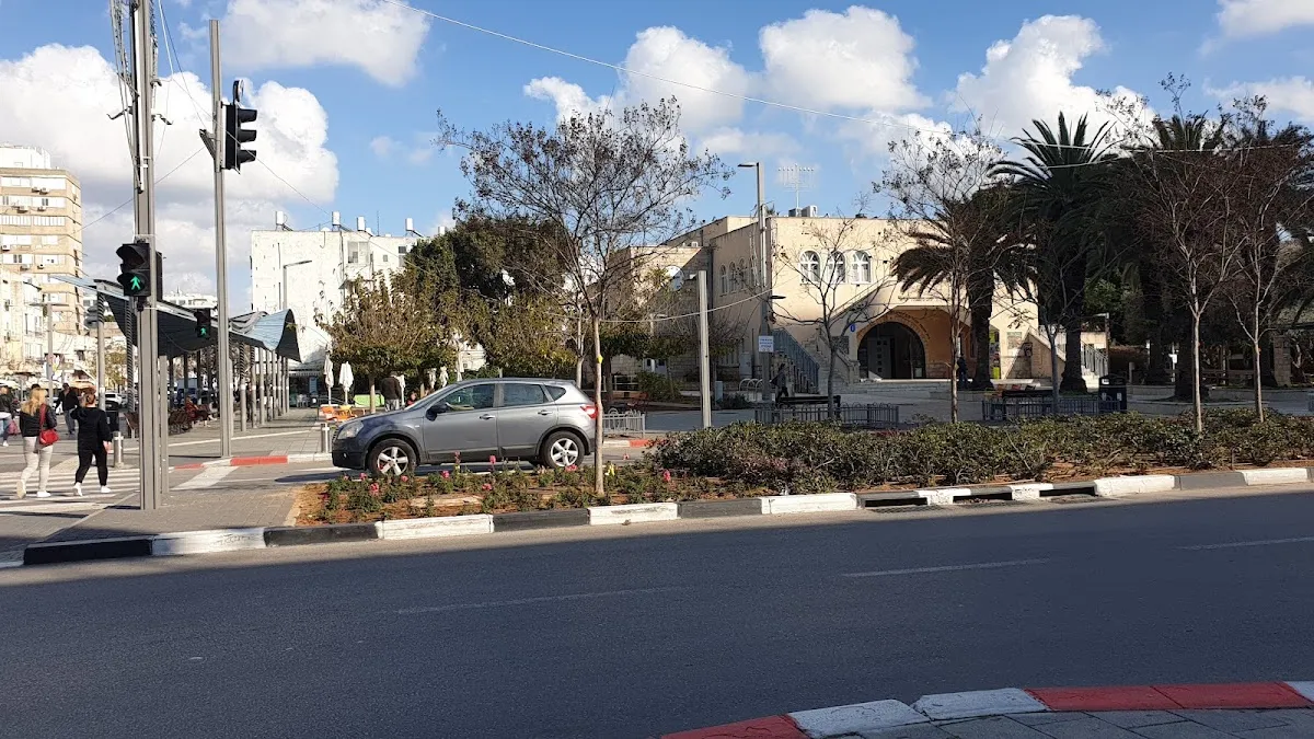 HaGadol Synagogue Herzliya — foto 3