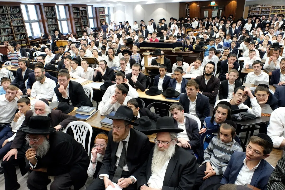 HaGra Synagogue — foto 8
