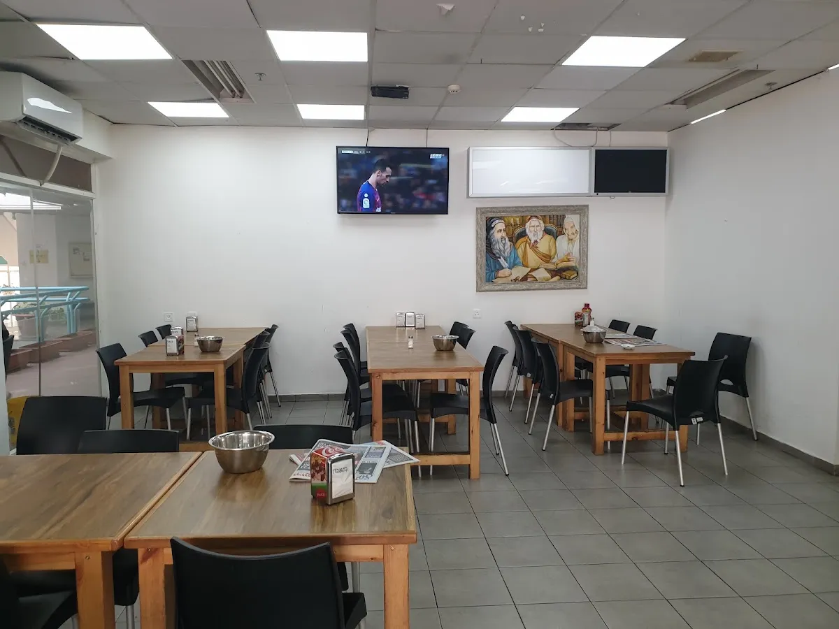 HaKabab shel Oved — foto 6