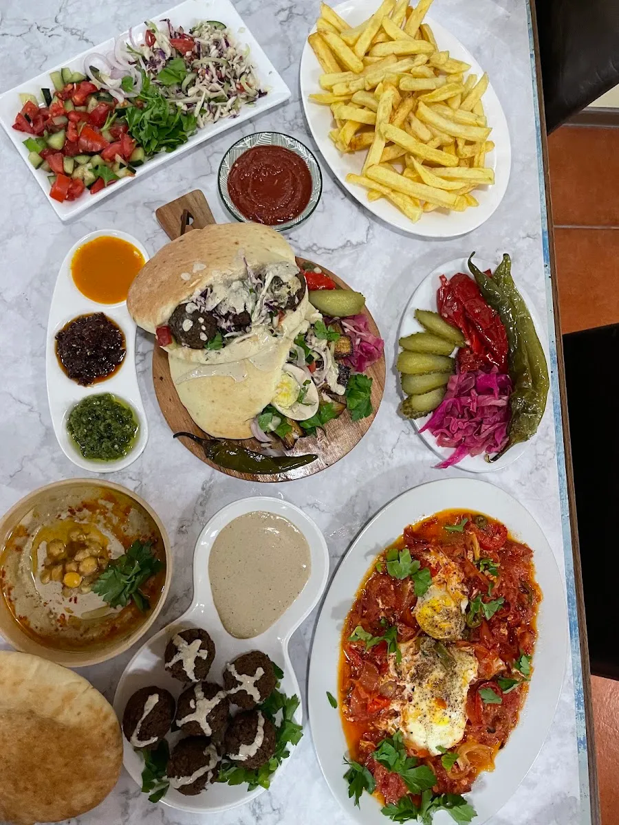 Halavi Hummus Jerusalem (kosher) — foto 2