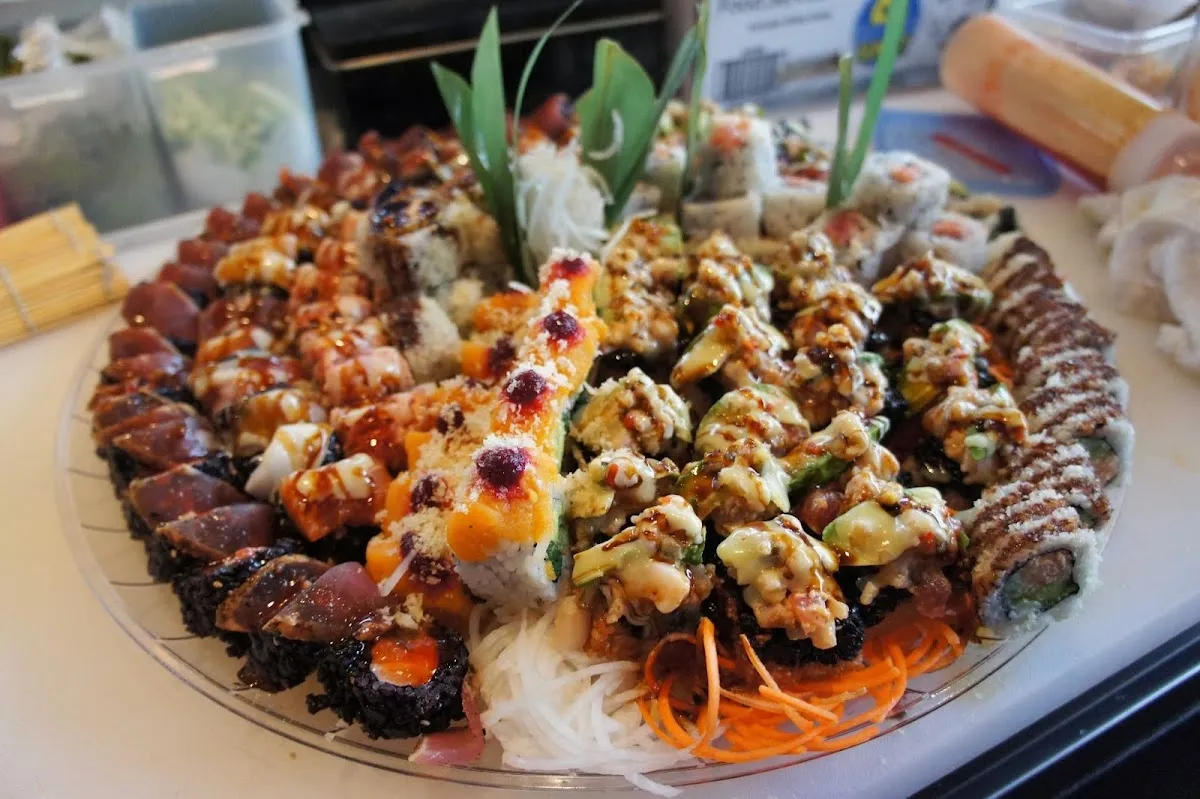 Hamachi Sushi Bar — foto 8