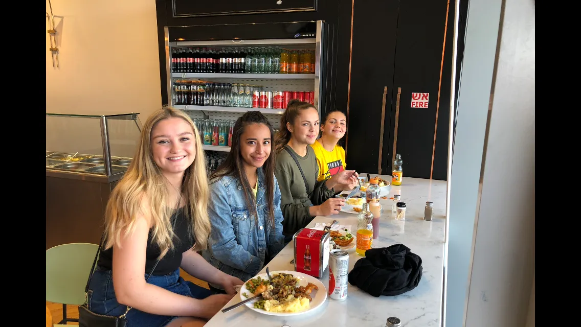 HaMakom shel Benny — foto 4