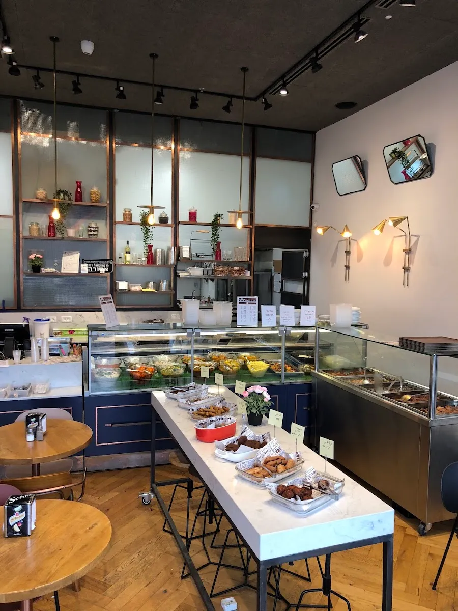 HaMakom shel Benny — foto 6