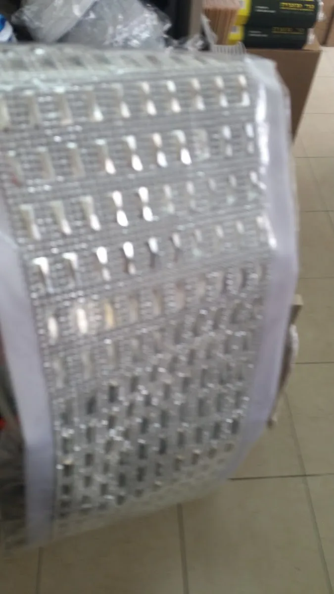 HaNitzotz HaYehudi Judaica Shop — foto 7