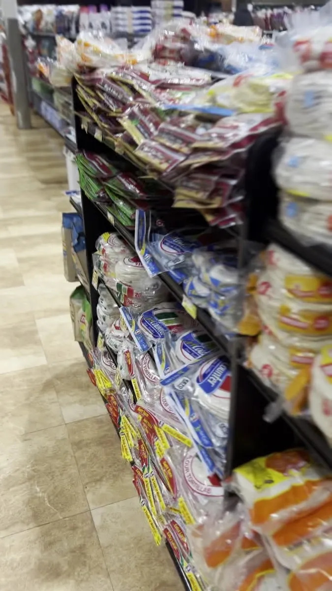 Harris Teeter (Merrimon Ave) — photo 2