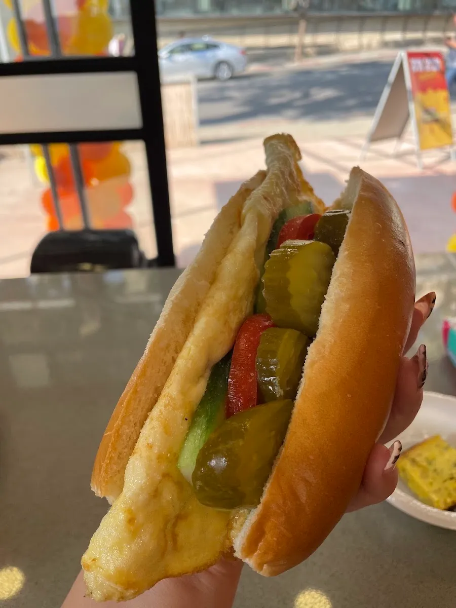 HaSandwich shel Inbal — foto 2