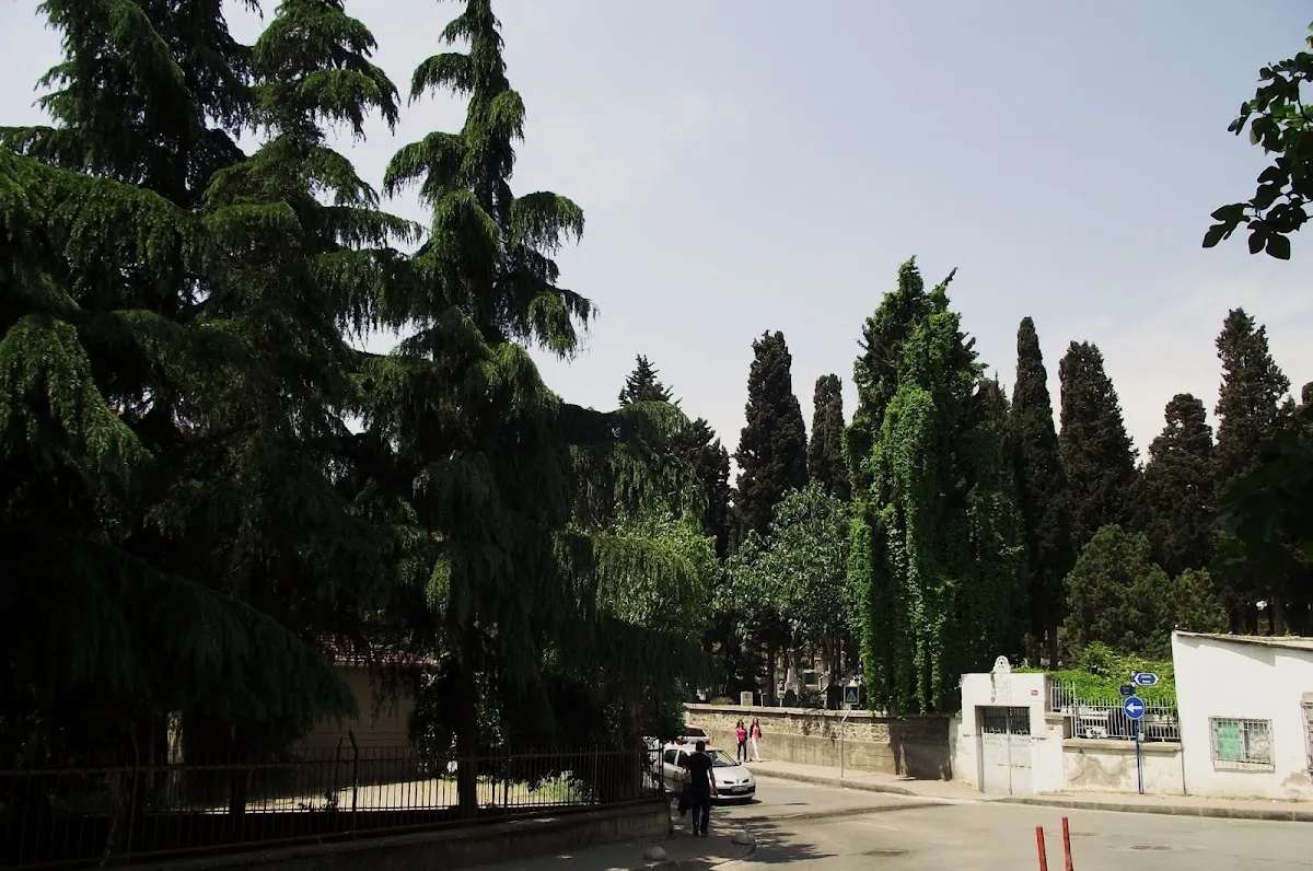 Hasanpaşa Musevi Mezarlığı — foto 3